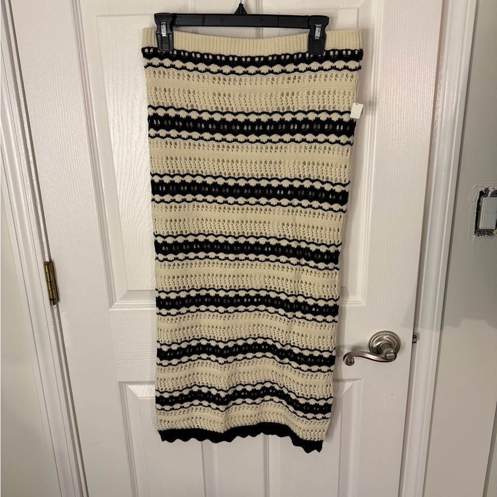 Striped Black and Cream Knit Skirt